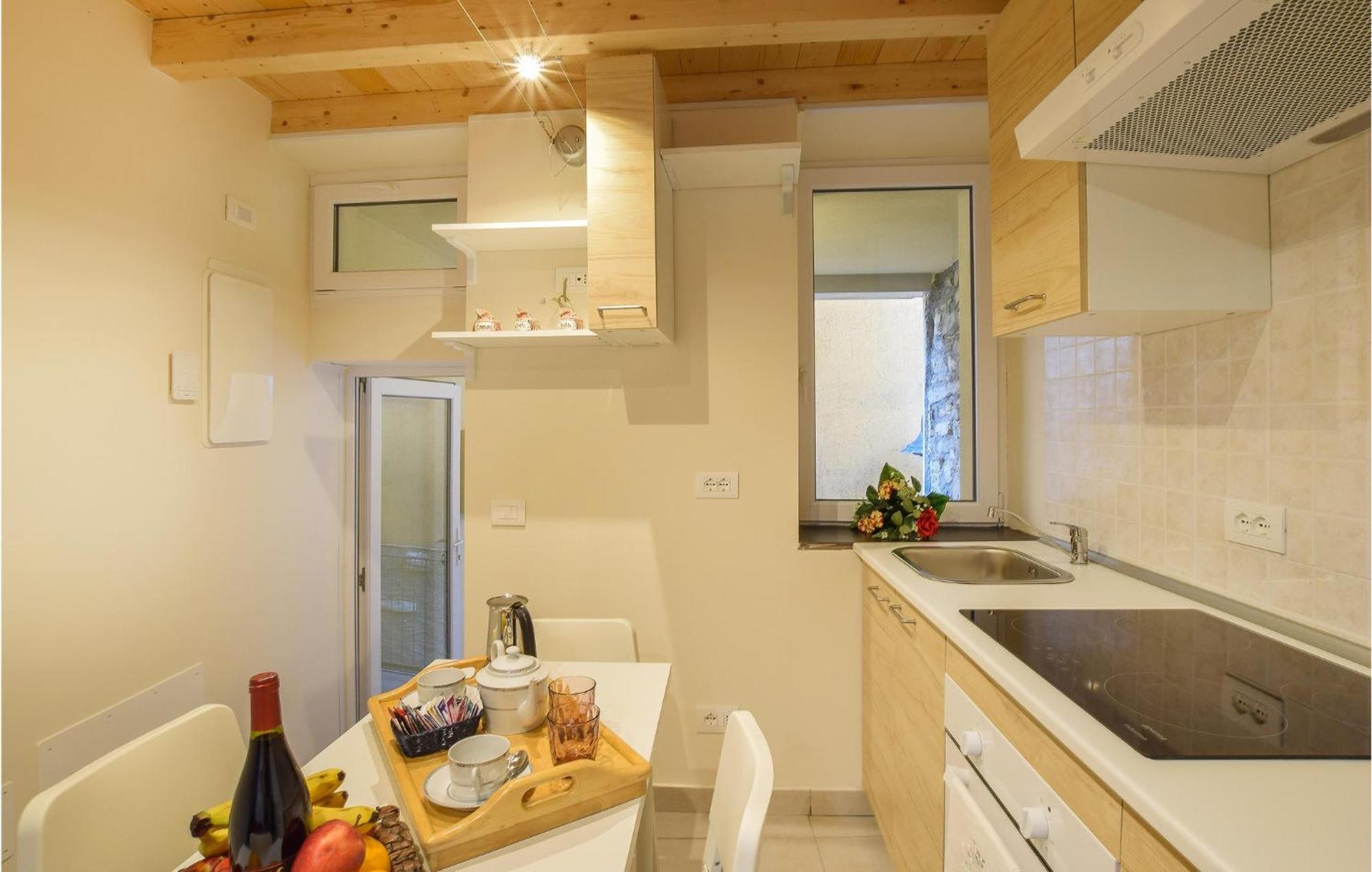 Stunning Apartment In Monte Isola With Kitchen 外观 照片